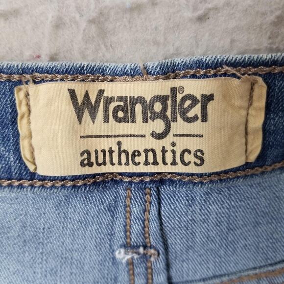 Wrangler Authentics Shorts Mens 38 Blue Denim Cargo Stretch Utility Pockets - Picture 13 of 15